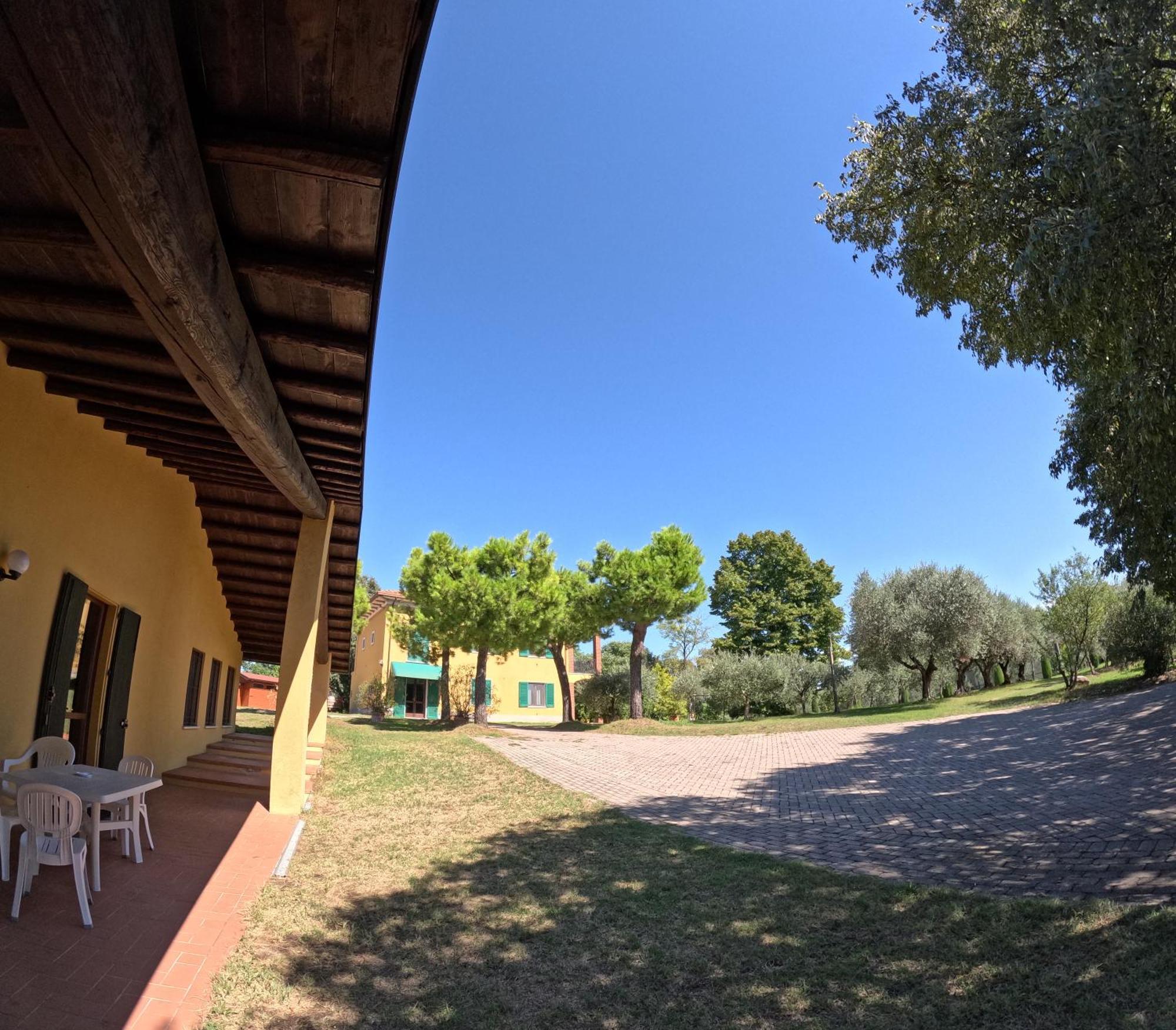 Agriturismo Gardenali 沃尔塔曼托瓦纳 外观 照片