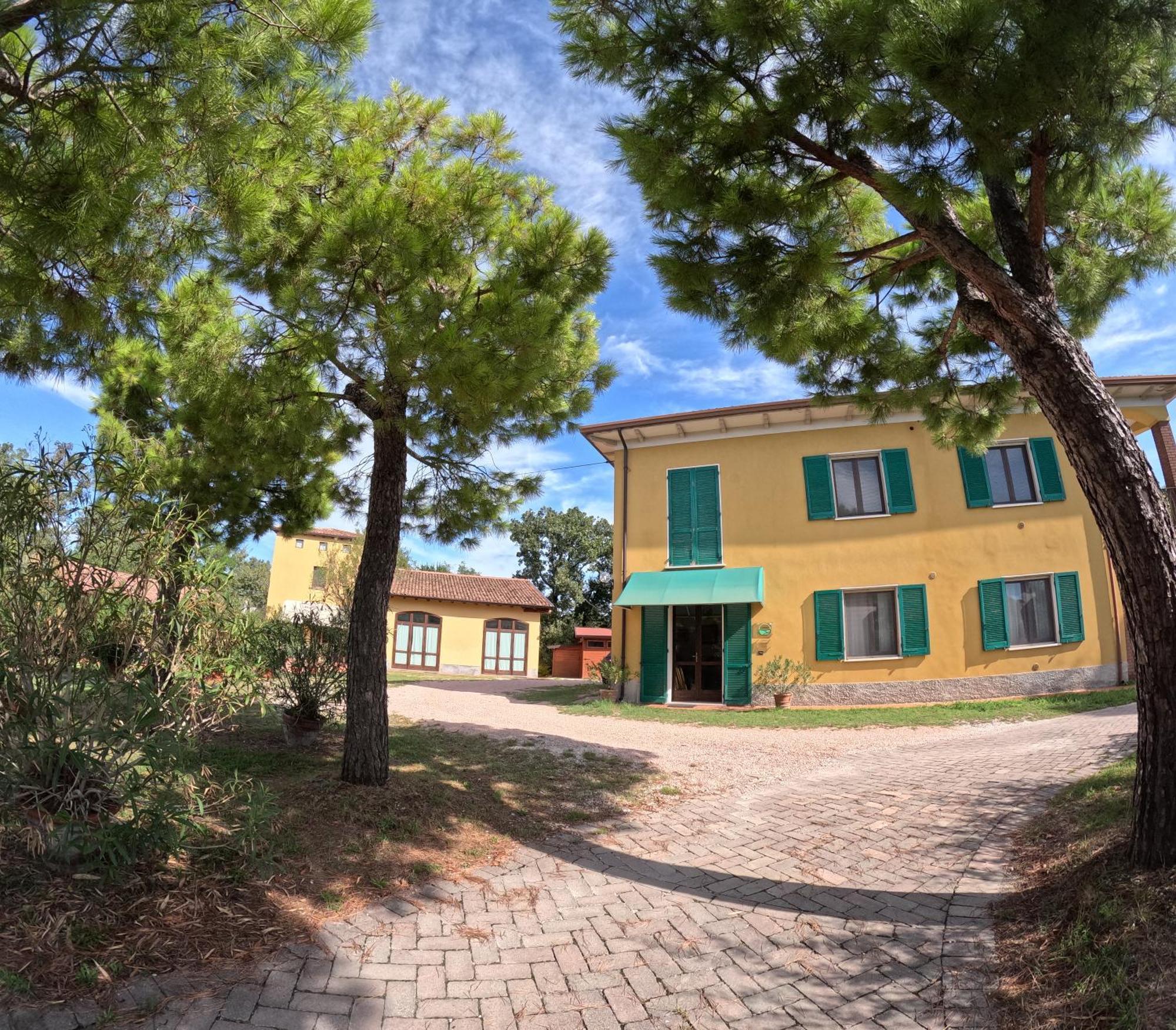 Agriturismo Gardenali 沃尔塔曼托瓦纳 外观 照片