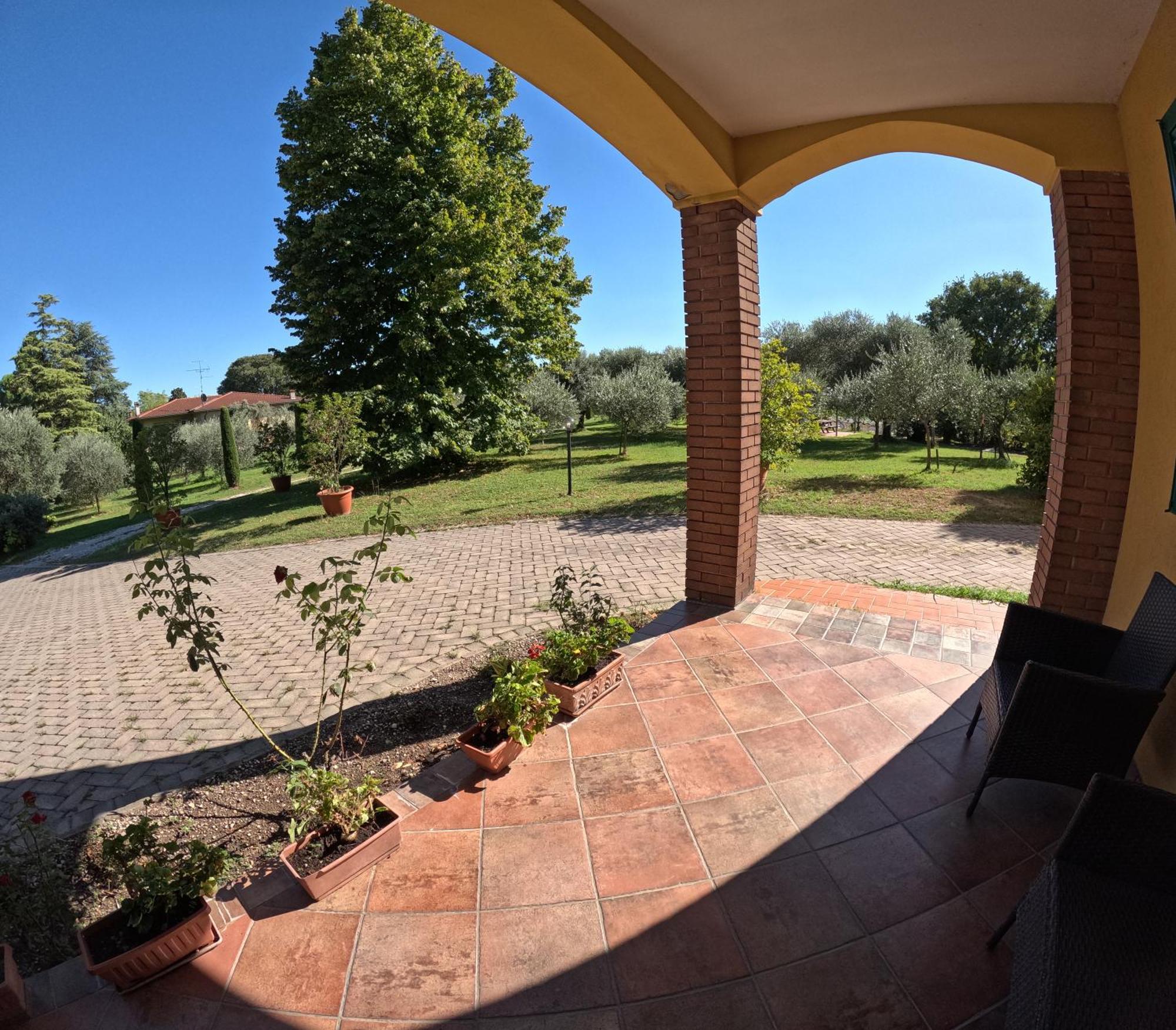 Agriturismo Gardenali 沃尔塔曼托瓦纳 外观 照片
