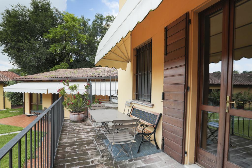 Agriturismo Gardenali 沃尔塔曼托瓦纳 外观 照片